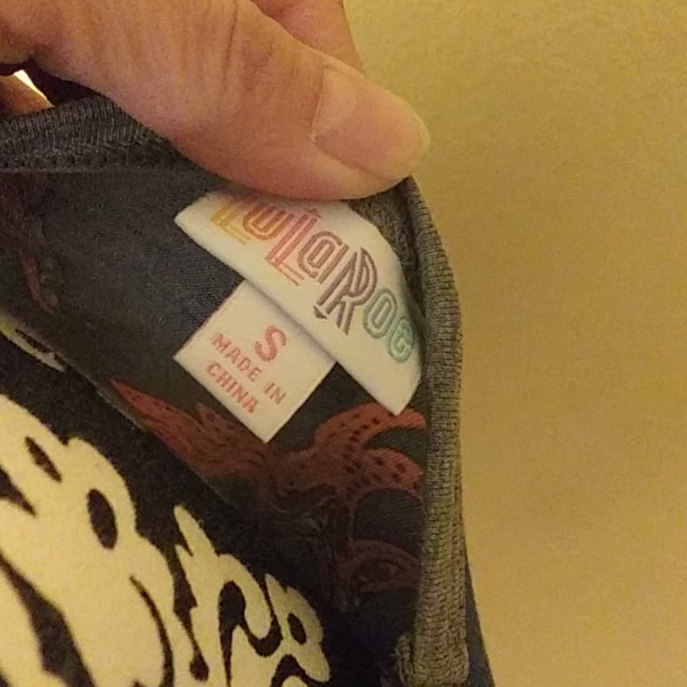 LulaRoe Randy - Picture 4 of 5